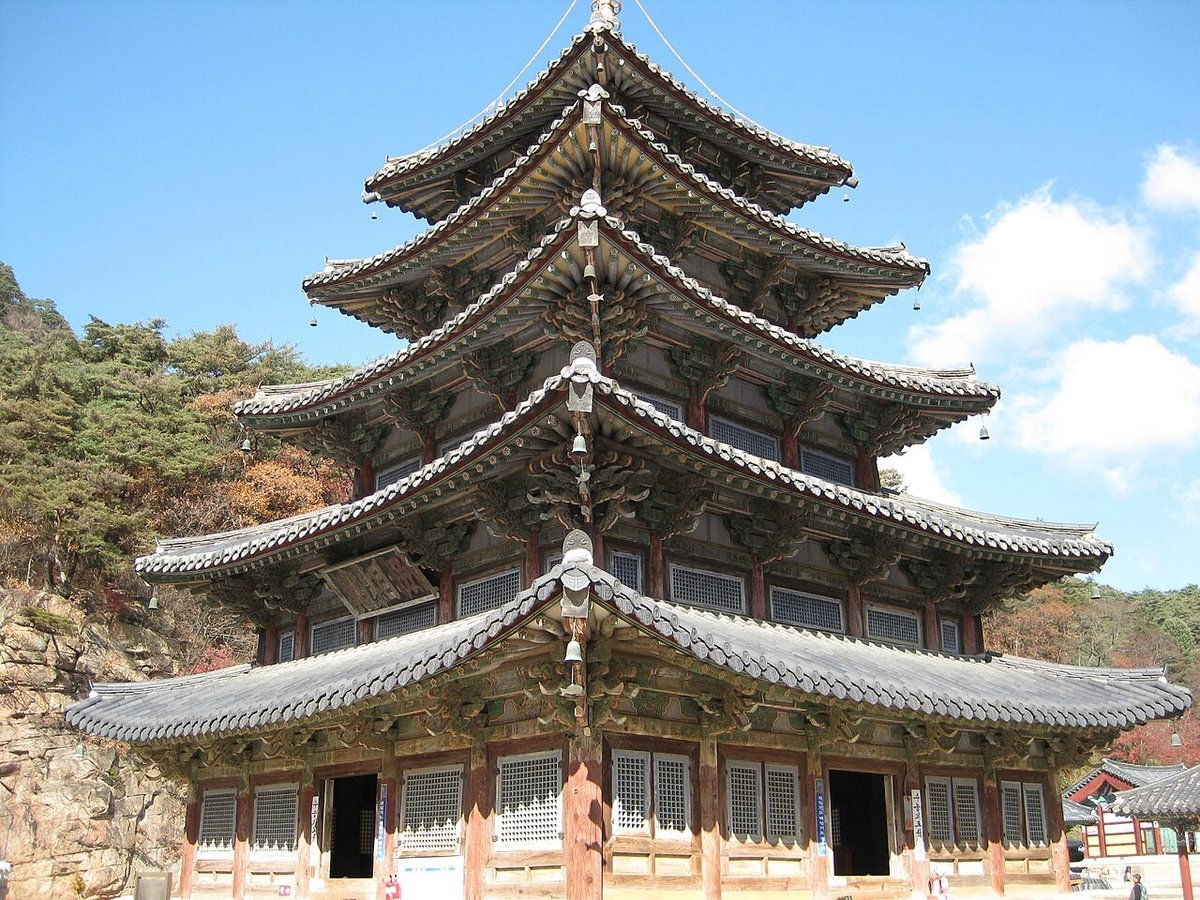 Chùa Pháp Trụ (Beopjusa), núi Songnisan