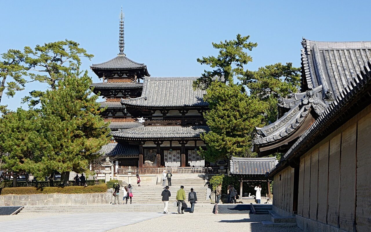Chùa Pháp Long (Hōryū-ji, 法隆寺)