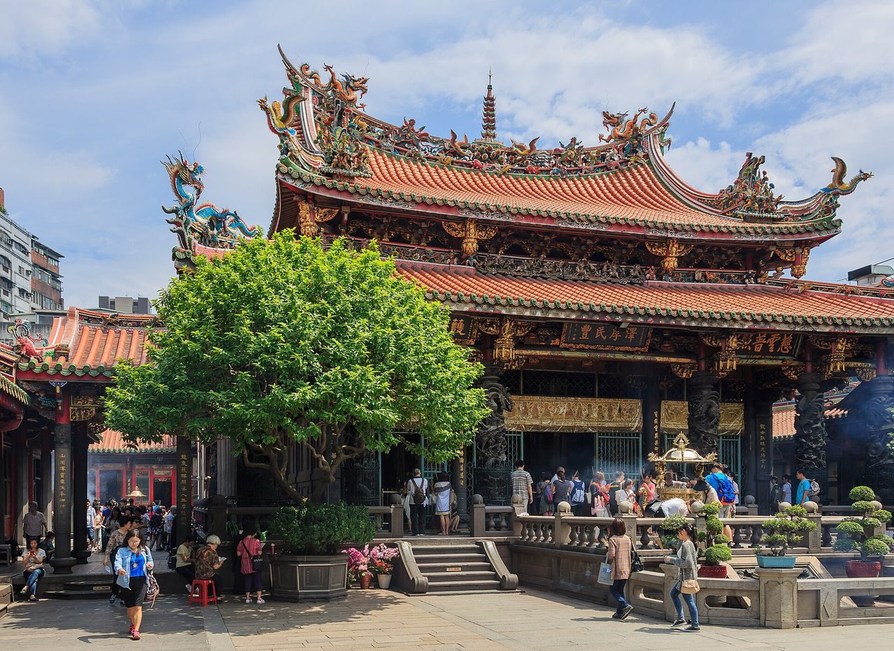 Chùa Long Sơn Mạnh Giáp
