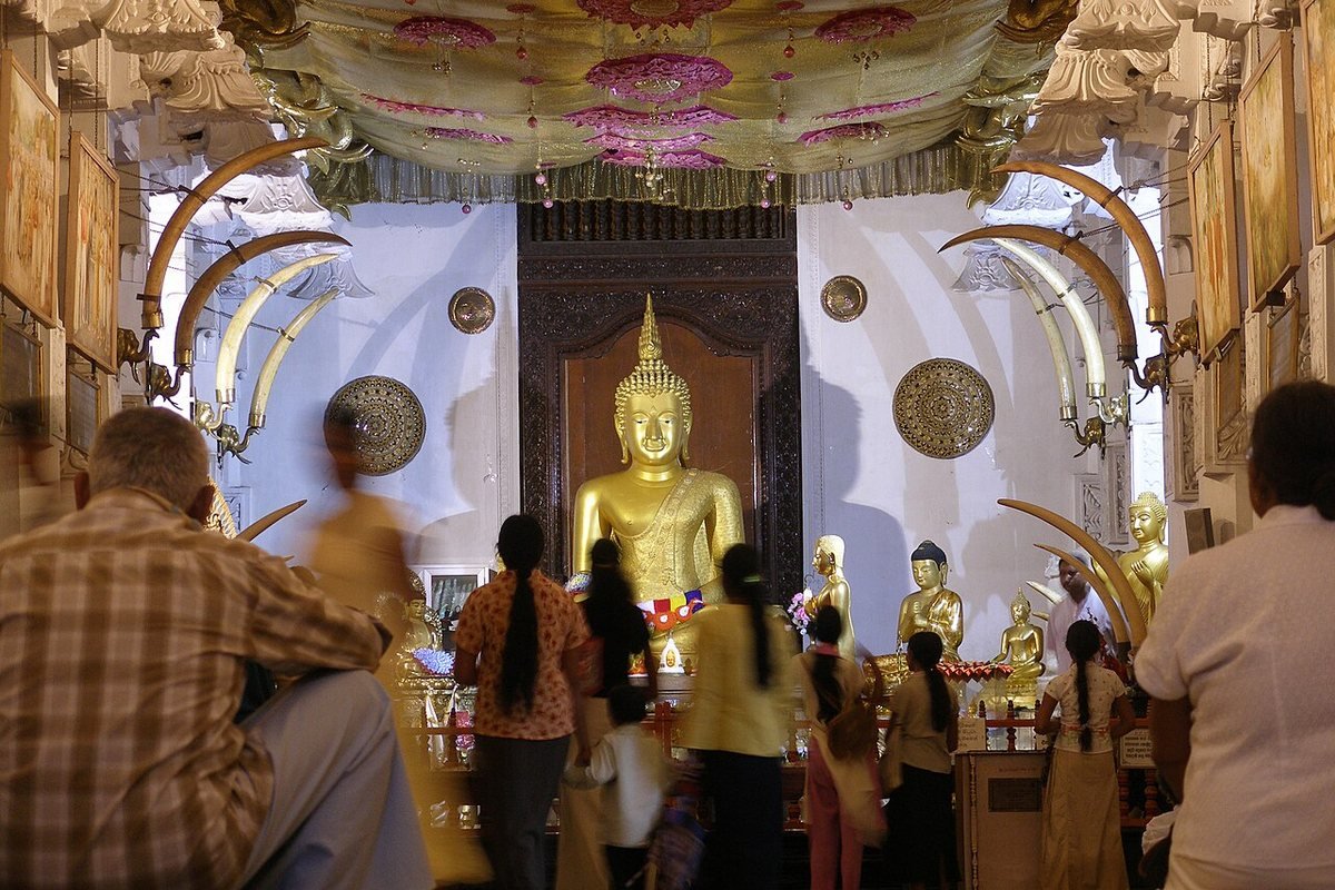 Chùa Răng Phật Kandy (Sri Dalada Maligawa)