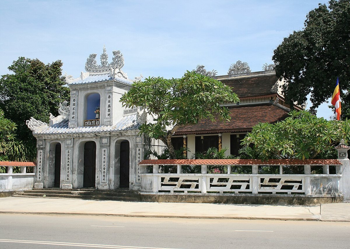 Tu An Pagoda