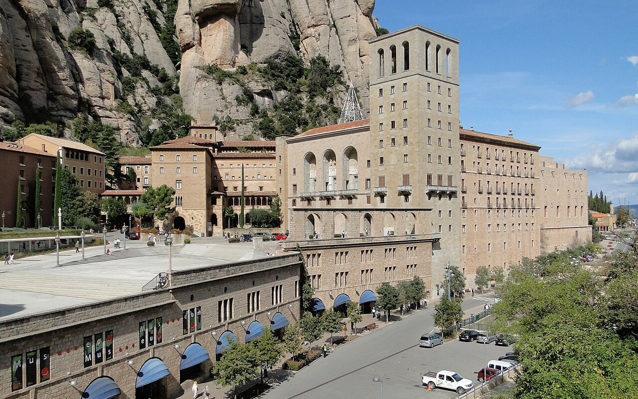 Đan viện Santa Maria de Montserrat, Catalunya
