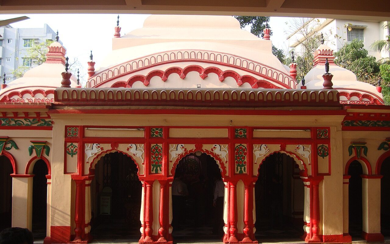 Đền Quốc gia Dhakeshwari, Dhaka