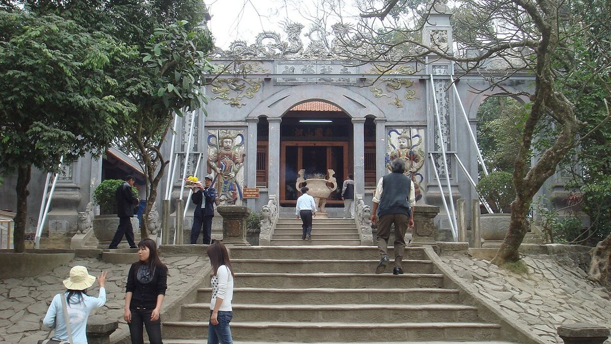 Đền Hùng