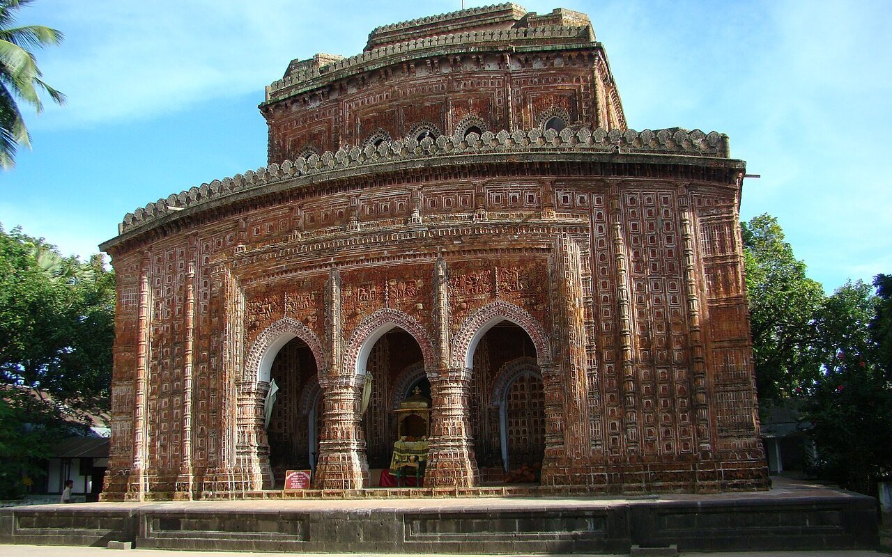 Đền đất nung Kantajew, Dinajpur