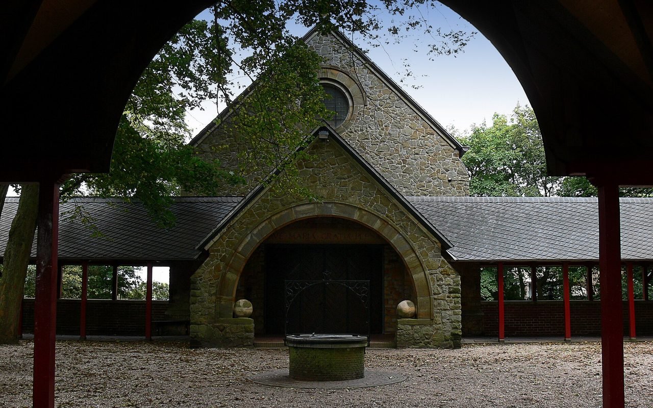 Shrine of Our Lady of Need, Heiloo