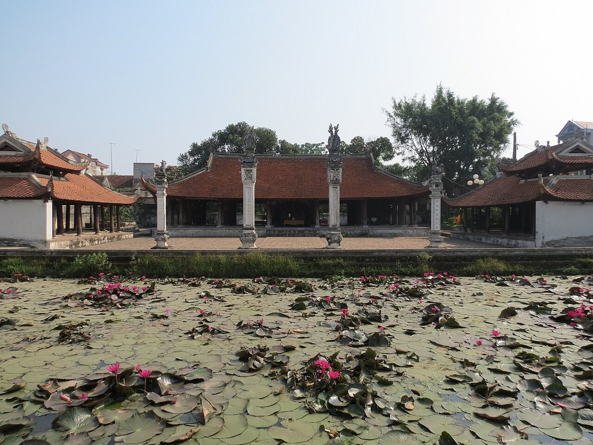 Tay Dang Communal House