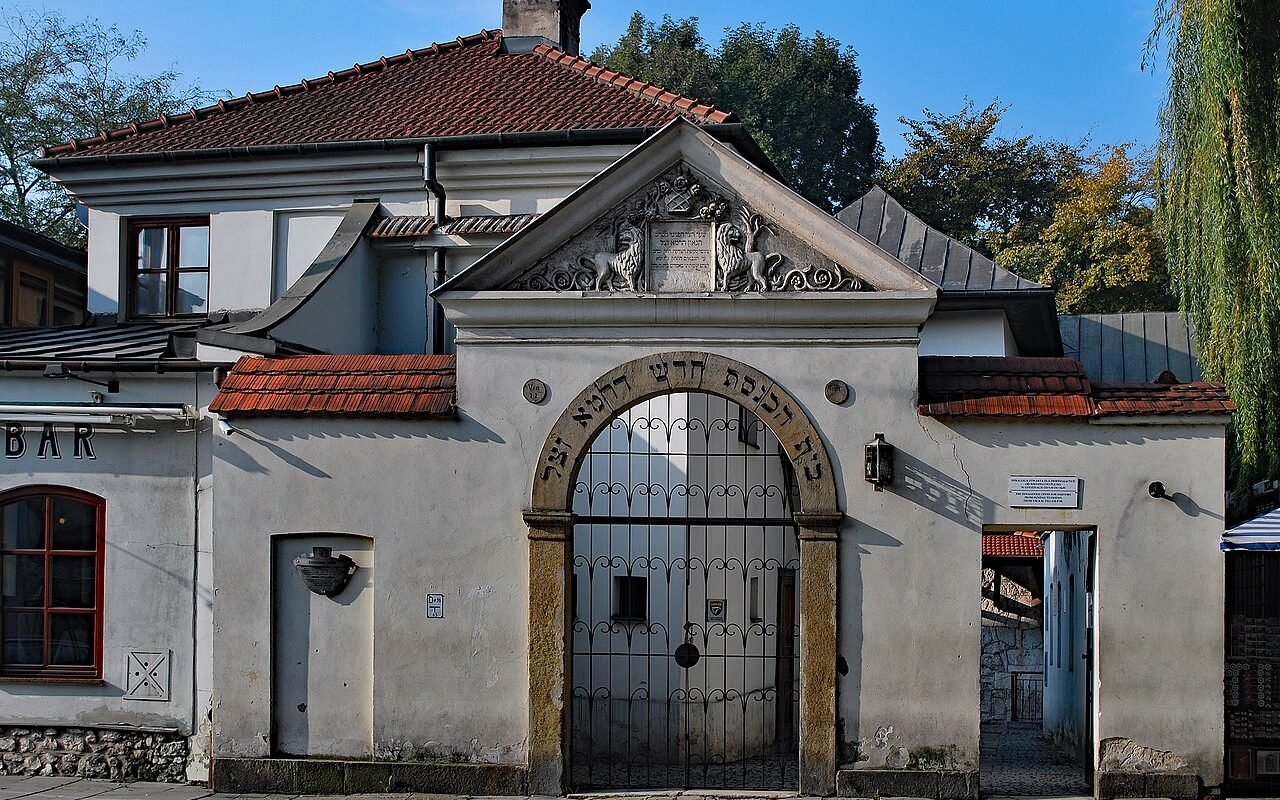 Hội đường Do Thái Remuh và Nghĩa trang cổ (Synagoga Remuh), Kraków