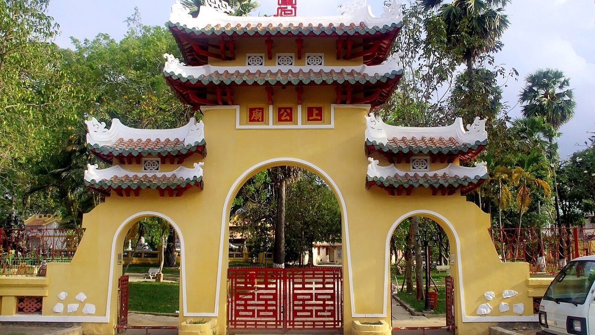 Lăng Ông Bà Chiểu