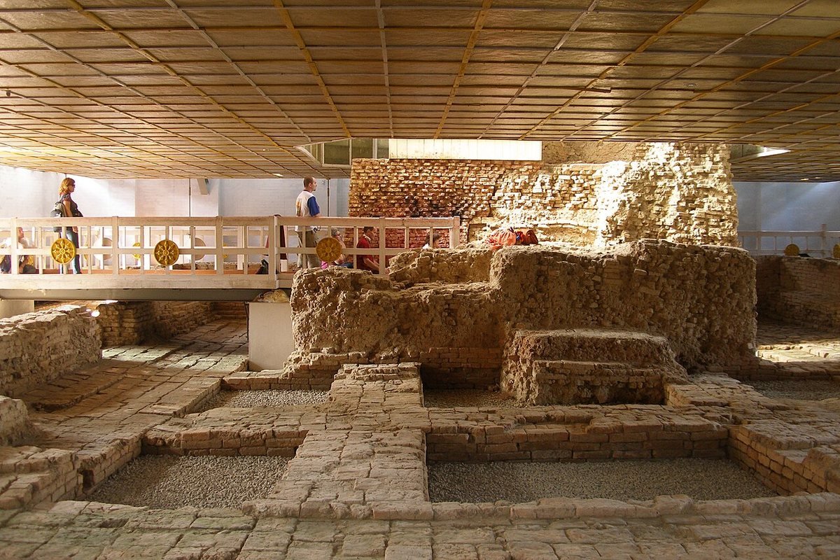 Lâm Tỳ Ni (Lumbini), đền Maya Devi