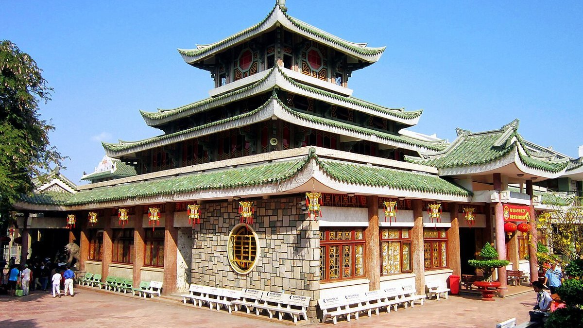 Miếu Bà Chúa Xứ Núi Sam