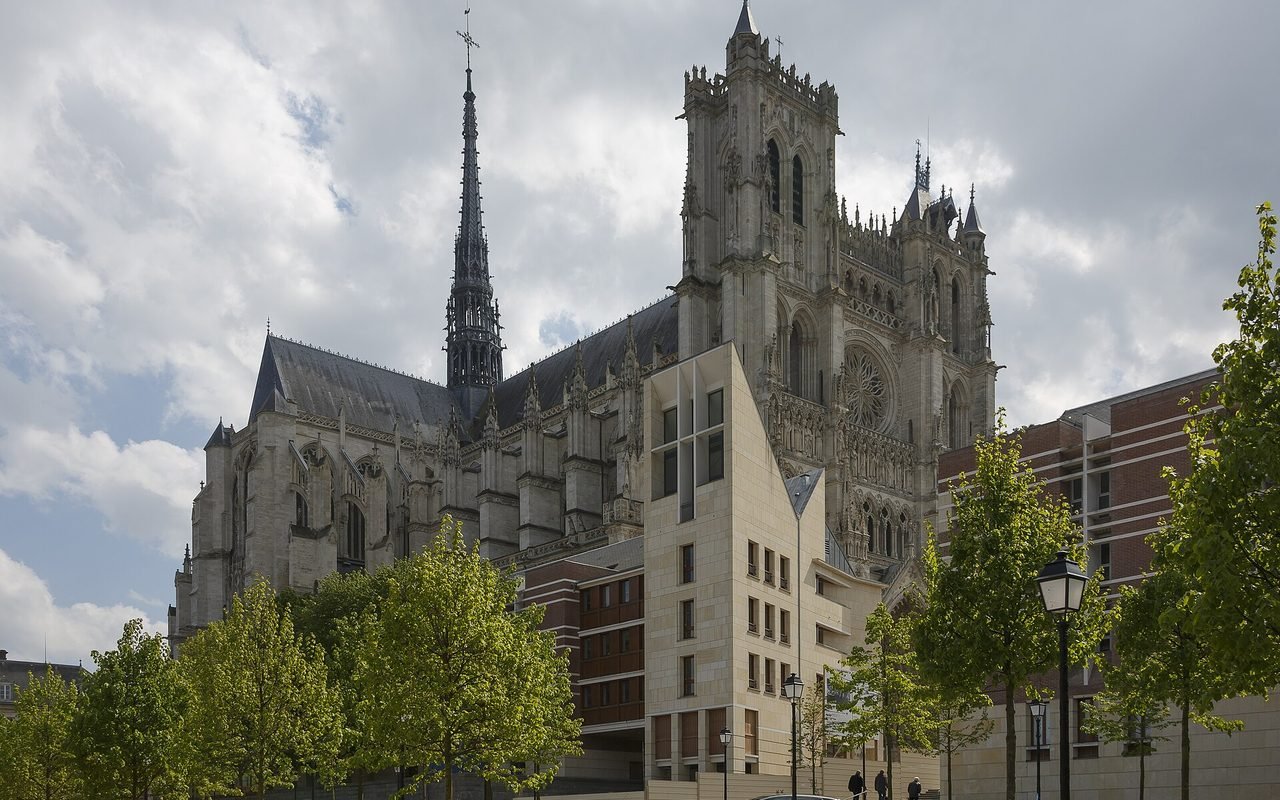 Nhà thờ chính tòa Đức Bà Amiens (Cathédrale Notre-Dame d'Amiens)