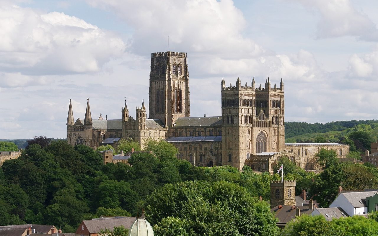 Nhà thờ chính tòa Chúa Kitô, Đức Trinh Nữ Maria và Thánh Cuthbert tại Durham