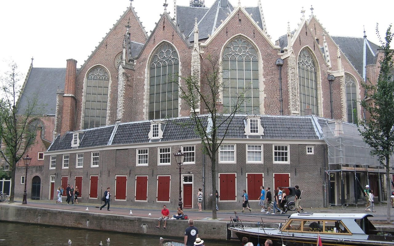 Nhà thờ Cổ Amsterdam (Oude Kerk)
