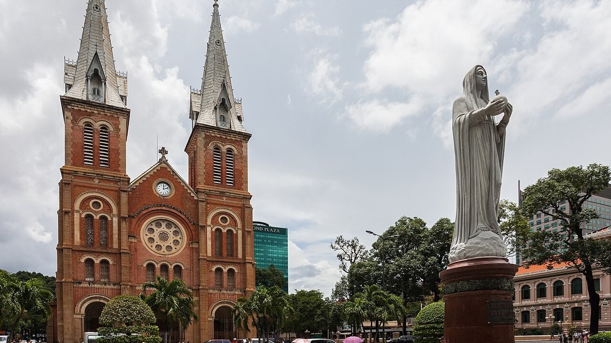 Nhà thờ Đức Bà Sài Gòn