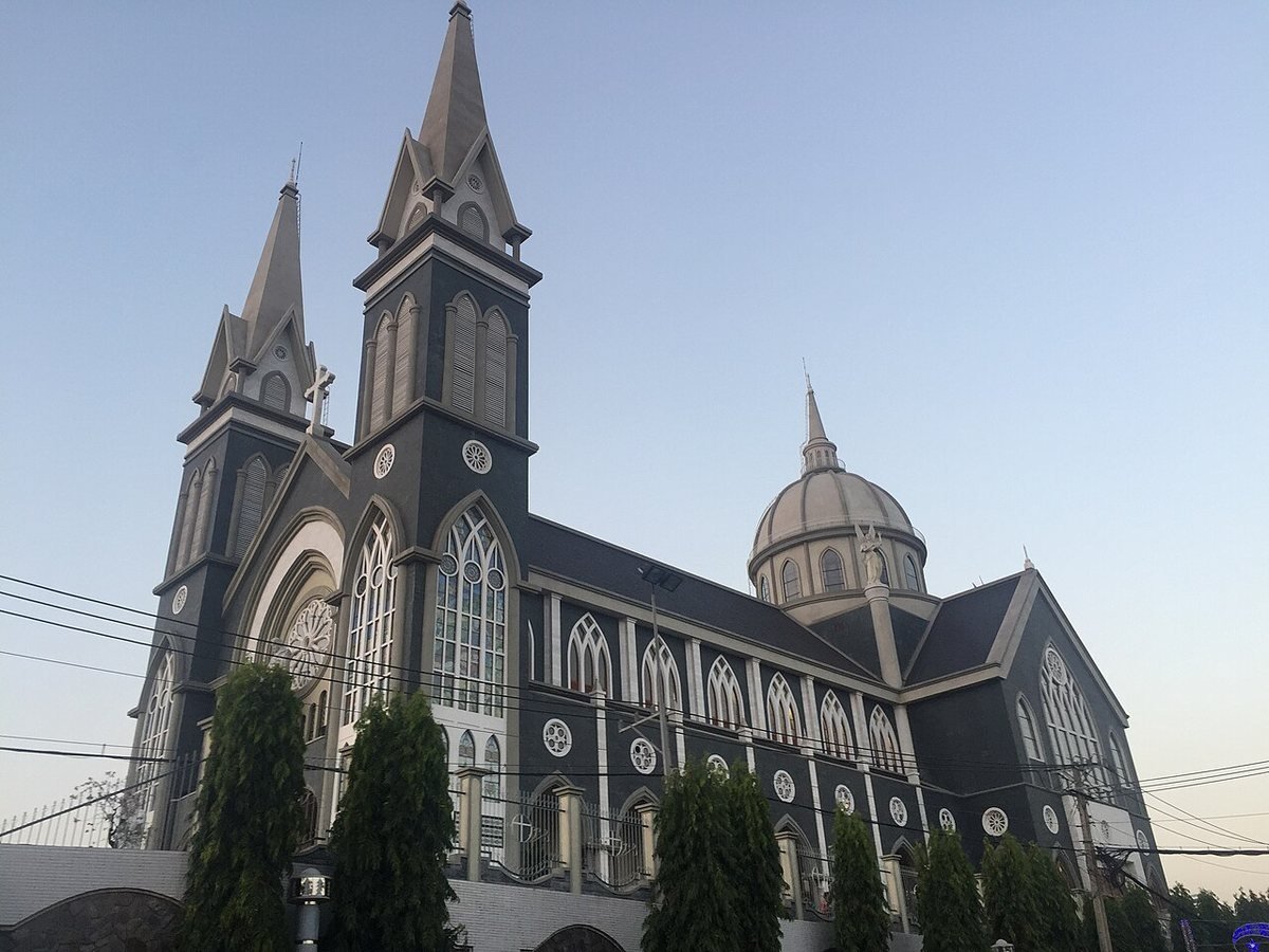 Phu Cuong Cathedral