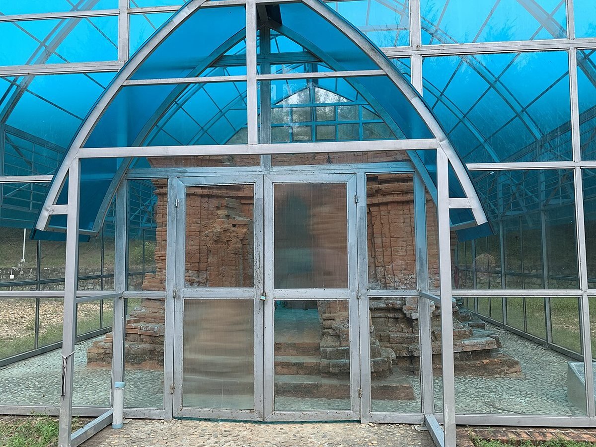 Phu Dien Cham Tower