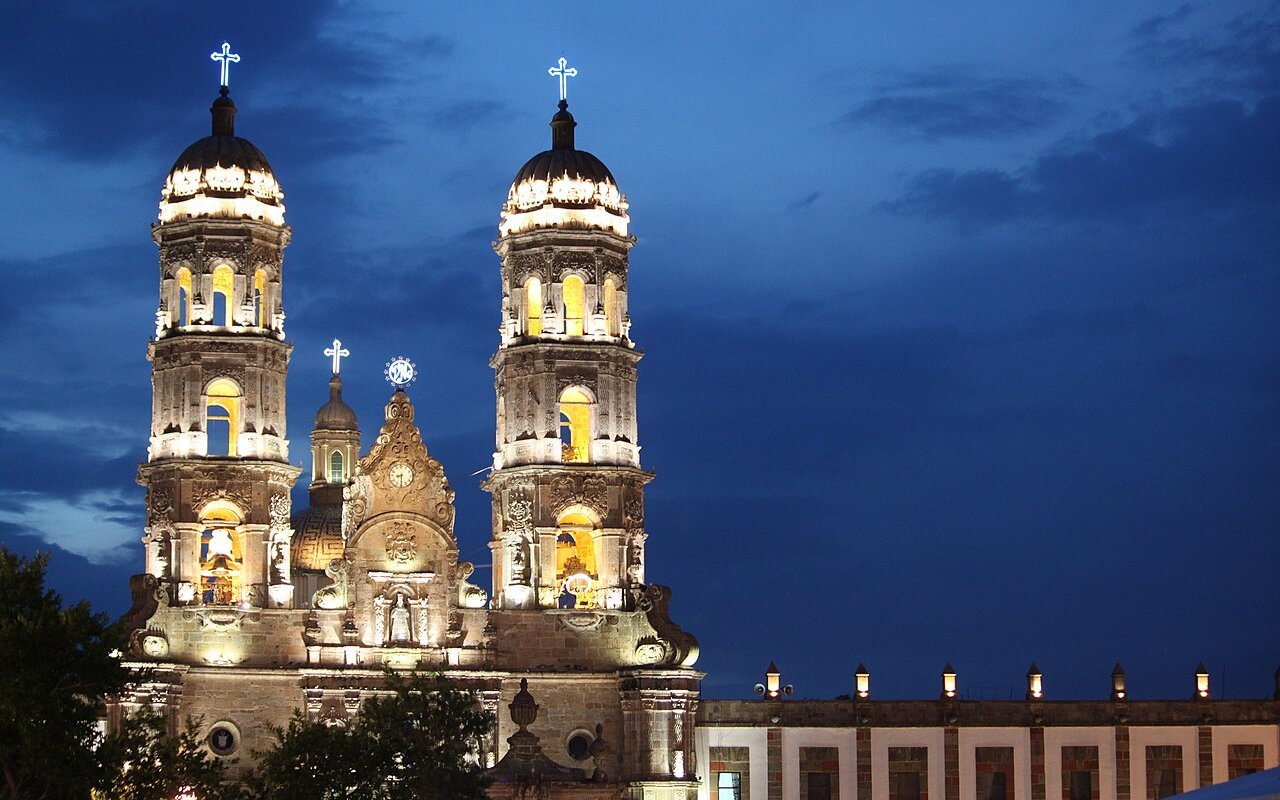 Vương cung thánh đường Đức Mẹ Zapopan, Jalisco
