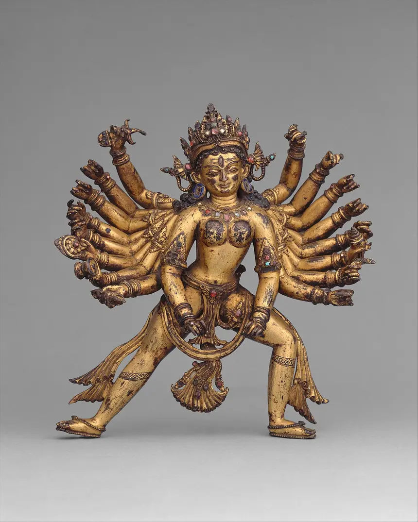 Nữ thần Durga nhiều tay diệt quỷ trâu Mahishasura. Tượng kim loại, Nepal, thế kỷ 14 tới 15. Bảo tàng Metropolitan, New York.