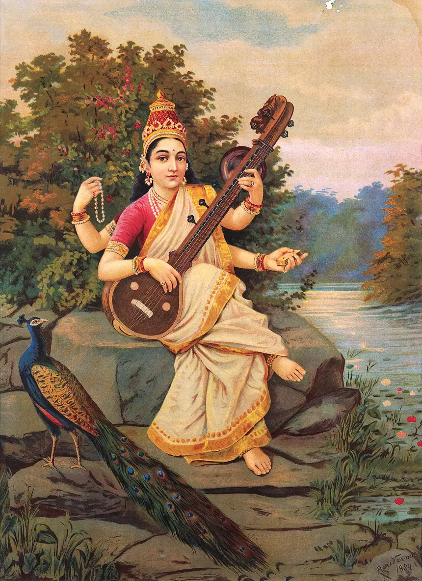 Nữ thần Sarasvati áo trắng, ôm đàn vina, bên cạnh có chim công. Tranh in của xưởng in Ravi Varma theo tranh Raja Ravi Varma, khoảng năm 1930.