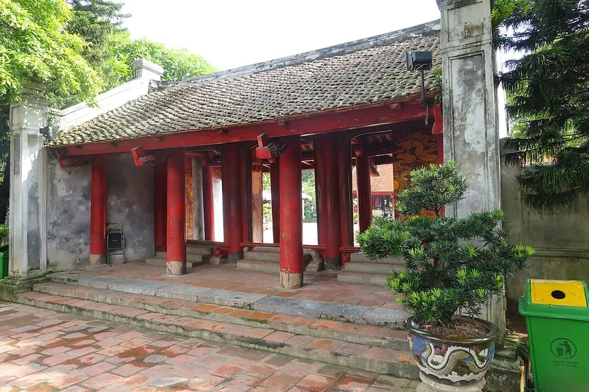 Cổng Đại Thành, lối vào sân Đại Bái và điện Đại Thành, Văn Miếu Quốc Tử Giám, Hà Nội.