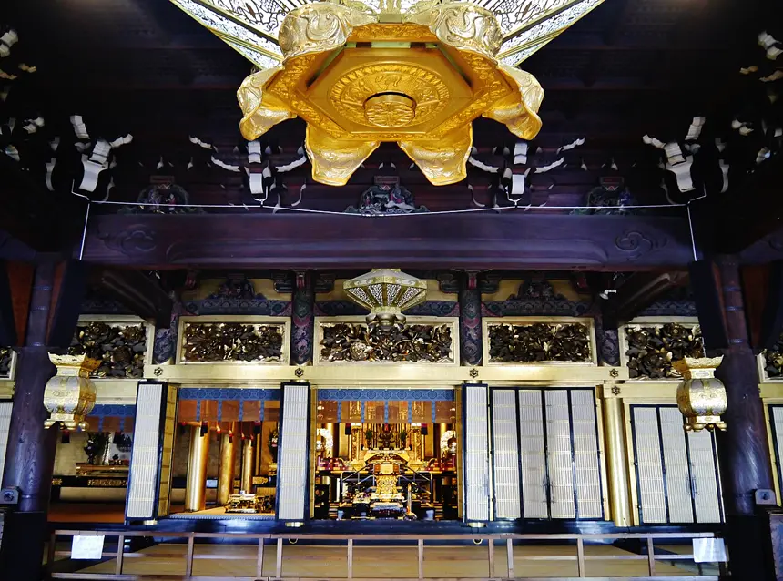 A Di Đà đường chùa Nishi Hongan-ji, Kyoto, tổ đình của Tịnh Độ Chân tông.